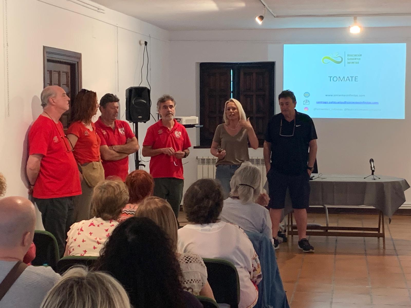 Noticias de Cantabria | El Cántabro | Éxito de participación en primer encuentro “Huerta de Santillana” celebrado en el Museo Jesús Otero