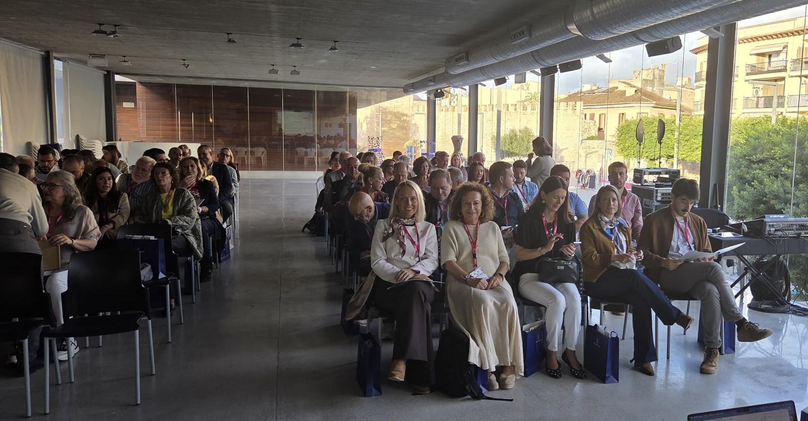 Noticias de Cantabria | El Cántabro | La alcaldesa de Santillana del Mar participa en la Asamblea Nacional de Los Pueblos Más Bonitos de España Noticias de Cantabria | El Cántabro | La alcaldesa de Santillana del Mar participa en la Asamblea Nacional de Los Pueblos Más Bonitos de España